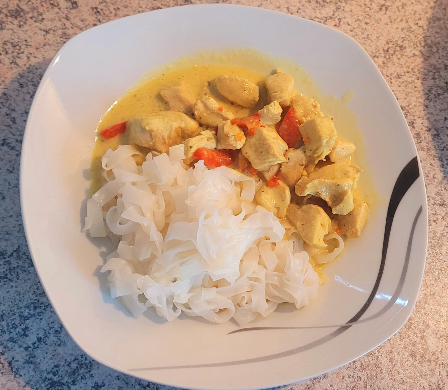 10 einfache glutenfreie & laktosefreie Familienrezepte – günstig, alltagstauglich und direkt aus meiner eigenen Küche.